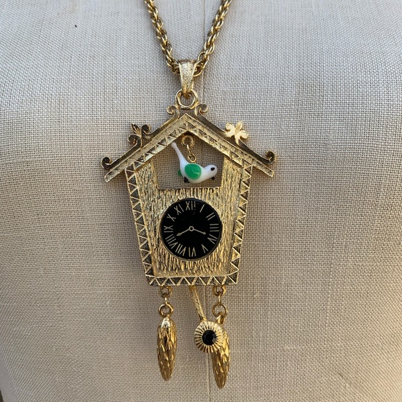 Vintage Madeira Creations Cuckoo Clock Necklace - Picture 3 of 6